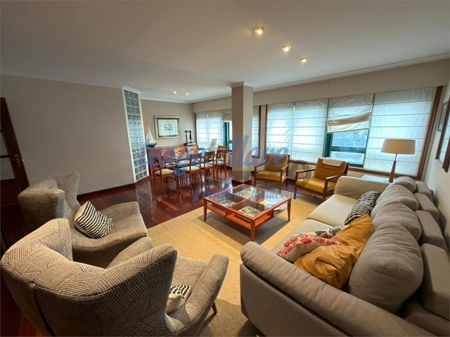 PISO VENTA CALLE SANTA CLARA - Pontevedra