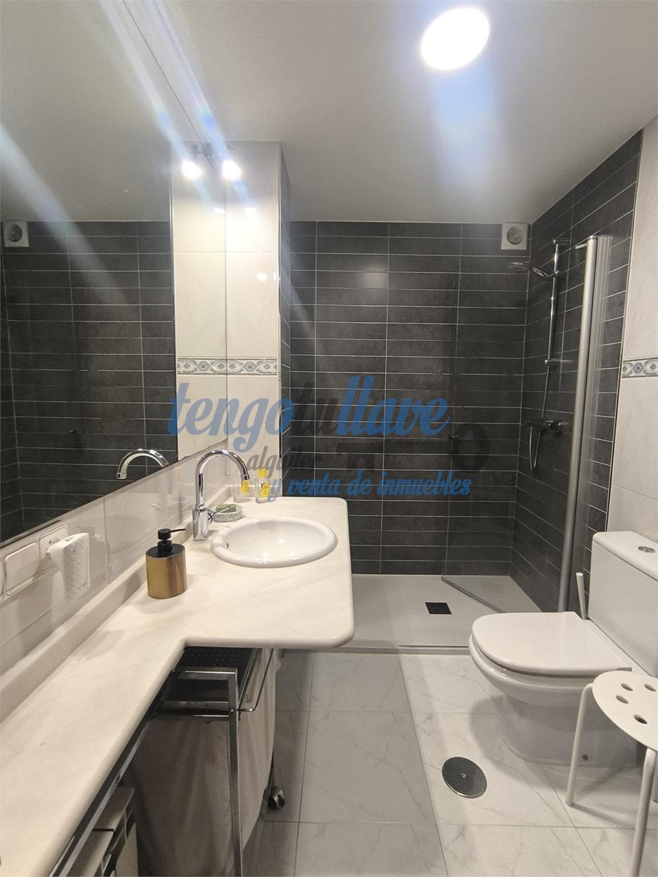 Foto 24 PISO VENTA EN LA RÍA 